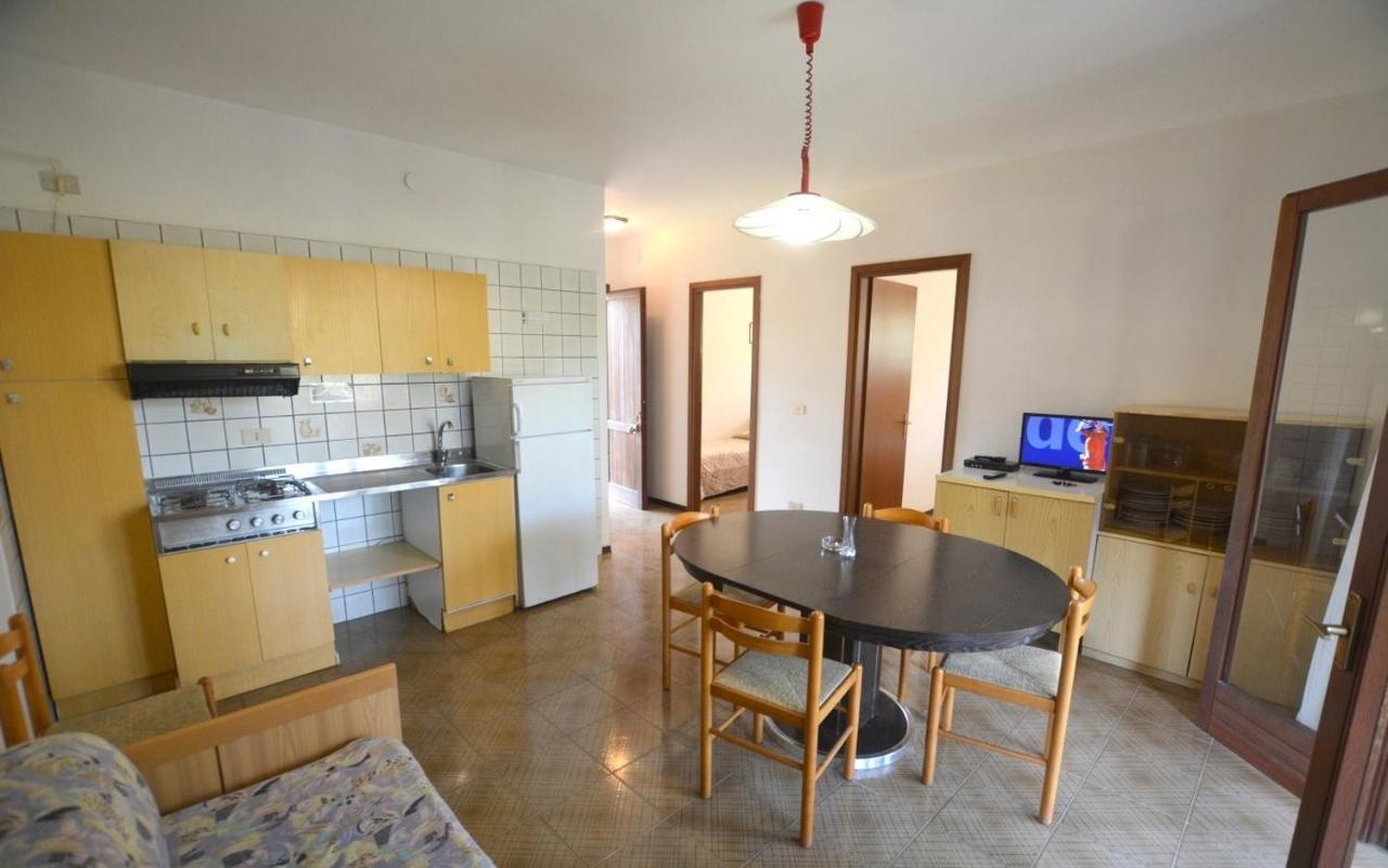 Flat In Lignano Pineta Lejlighed Lignano Sabbiadoro Eksteriør billede